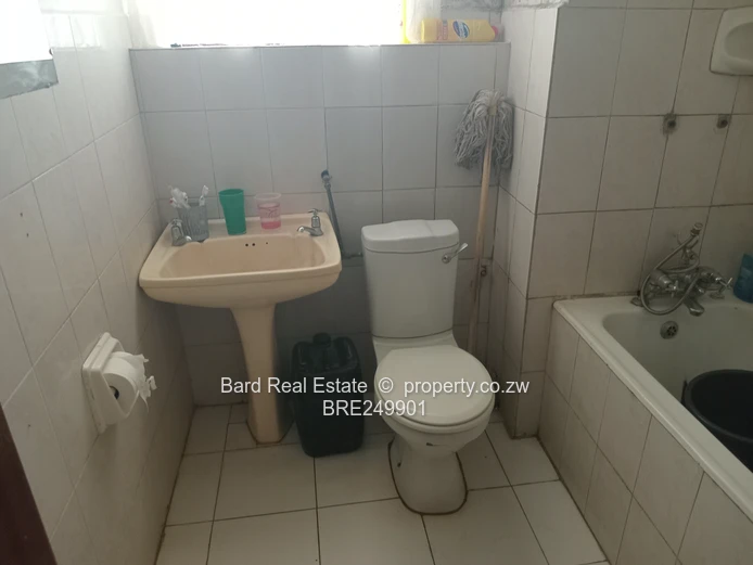 2 Bed Flat/ Apartment for rent in Avenues 