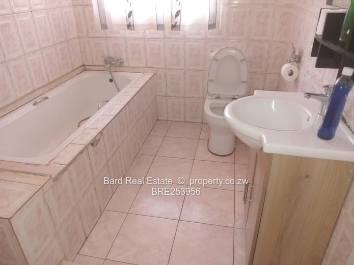 4-Bedroom House for Rent in Tynwald 