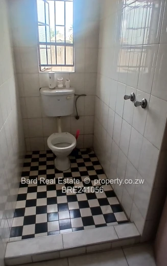 5 bed house to let (Sole Mandate)