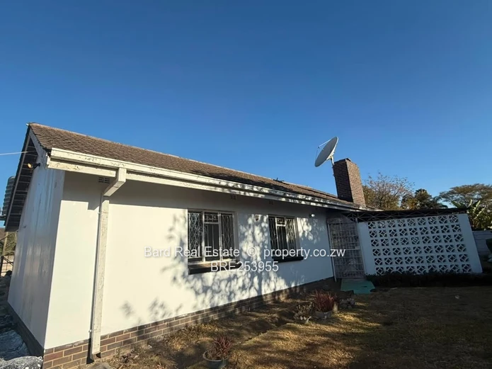 Spacious 3-Bedroom House for Rent in Prime Mabelreign Area.