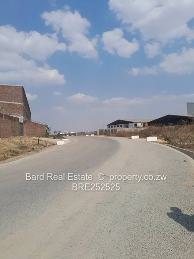 6274 m2 Industrial Land with Tarred Road Frontage, Sunway City