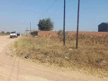 Commercial & Industrial Land