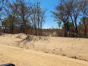 Farm & Agricultural Land