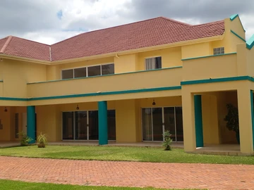 5 Bedroom Townhouse Complex