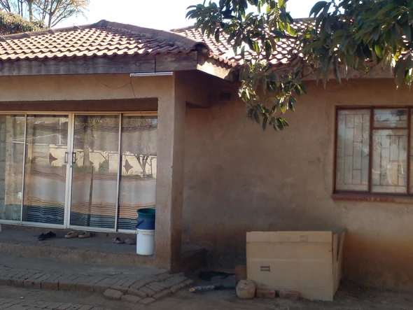2 Bedroom House