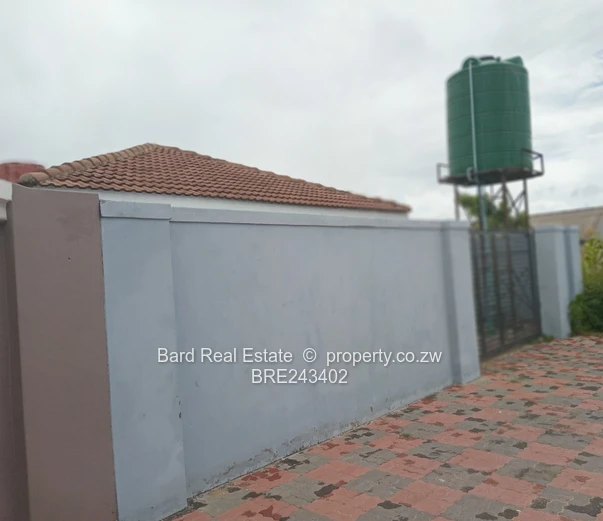 House to let in Ruwa Springvale