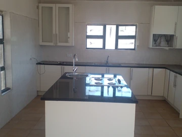 6 Unit Townhouse Complex