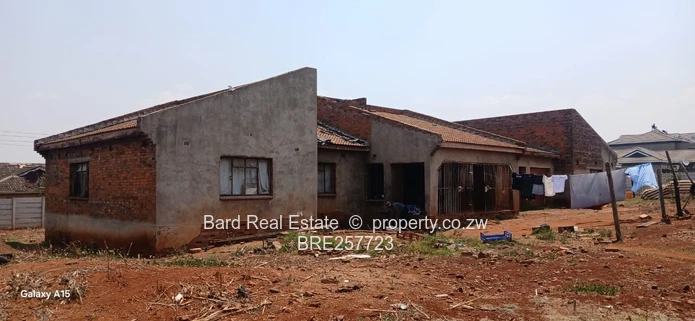 4-Bed Reno with Main Rd Frontage — Mt Pleasant Heights