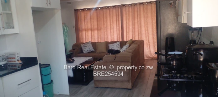 Tynwald 2-Bed Garden Flat — Borehole & Paved Yard