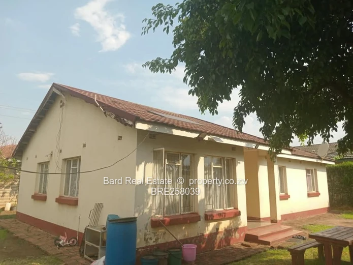 Spacious 3-Bedroom House for Rent in Ashdown Park