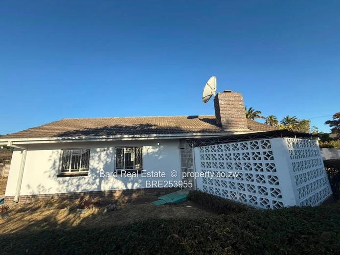 Spacious 3-Bedroom House for Rent in Prime Mabelreign Area.