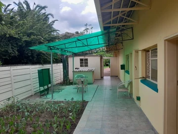 5 Bedroom Townhouse Complex